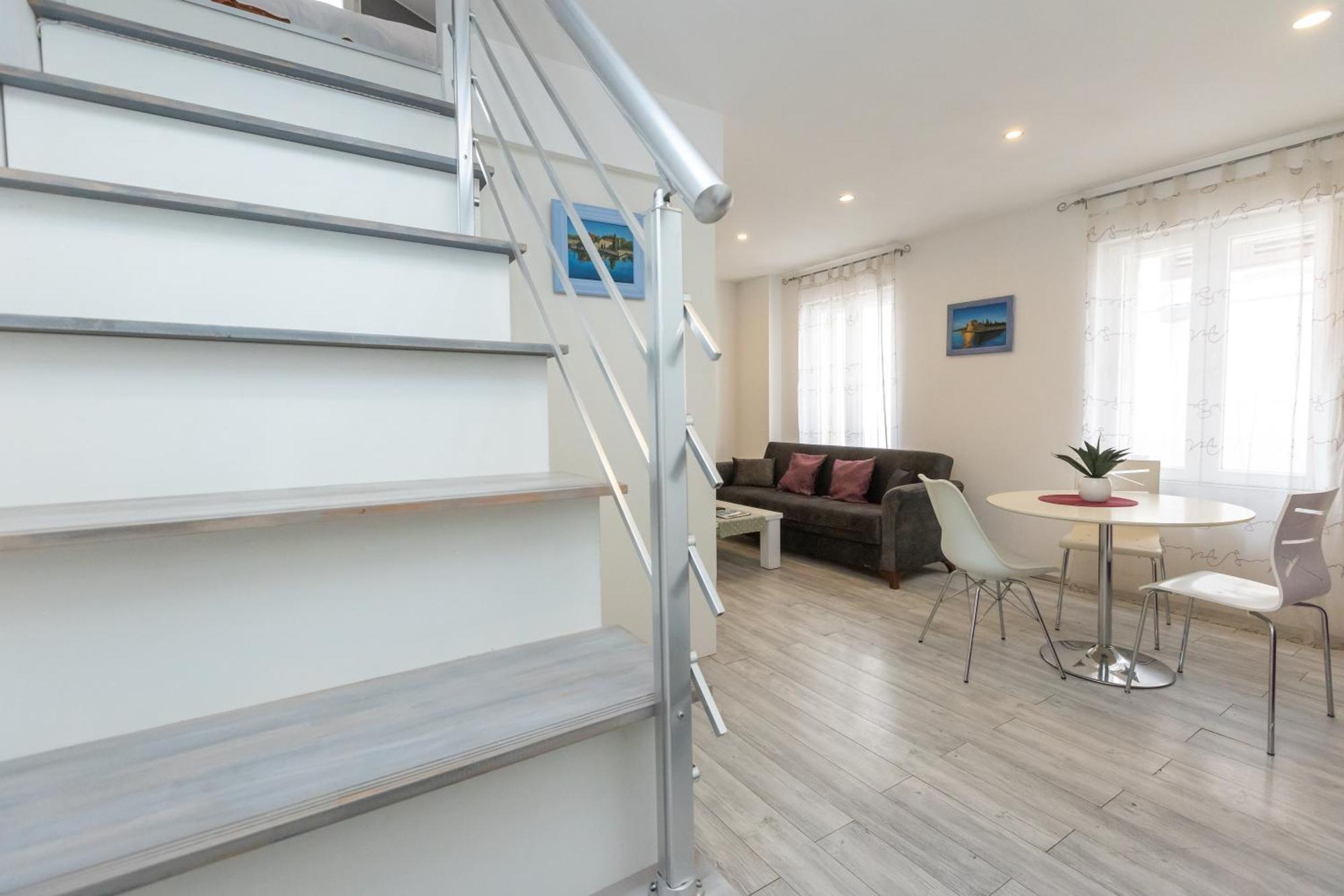 Alpha Loft 1Br Apartment In Center Zadar Extérieur photo